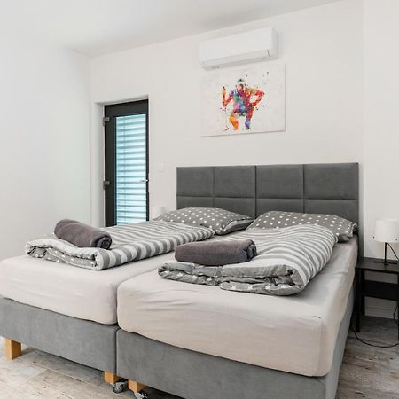 Malina Penati Golf Villa Sajdikove Humence Bagian luar foto