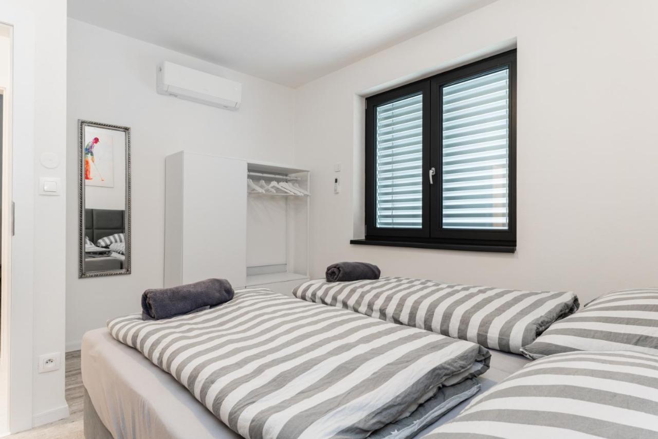 Malina Penati Golf Villa Sajdikove Humence Bagian luar foto